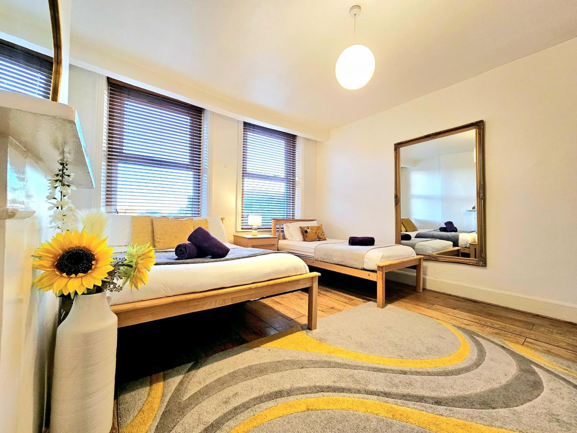 Appartement King's Cross & Angel Area, 4 Bedrooms With 7 Beds & Private Rooftop - Walk To St Pancras International Londres